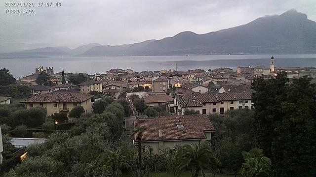 Webcam Torri del Benaco, Blick nach Maderno